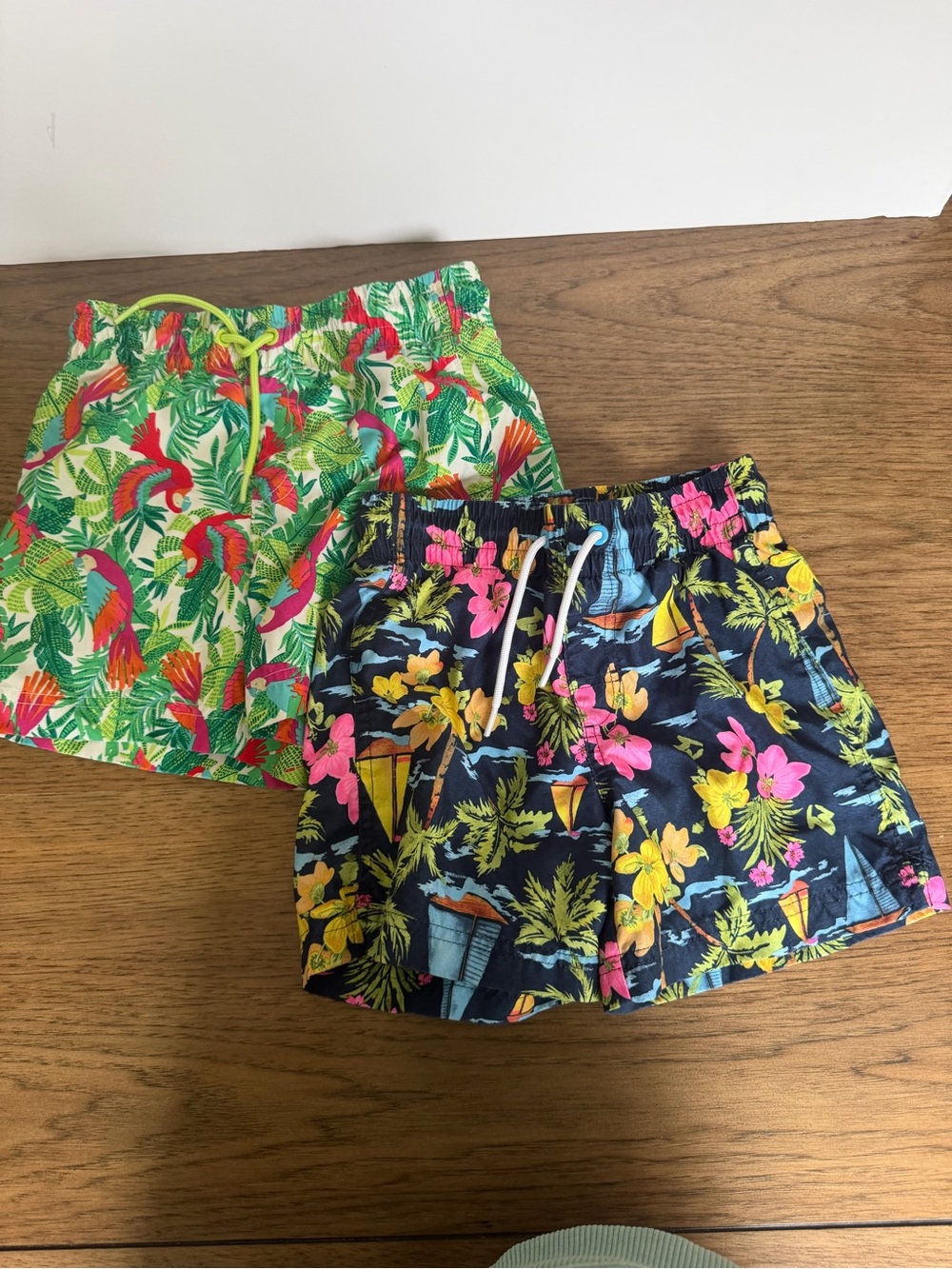 Old Navy Boys Tropical Print Swim Shorts - Bright Multicolor
